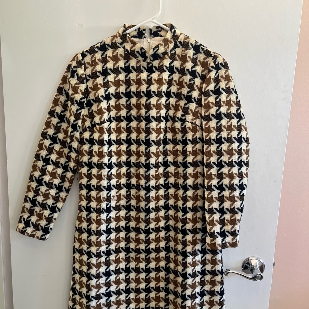 Bobbie Brooks Cream and Brown Houndstooth Dress